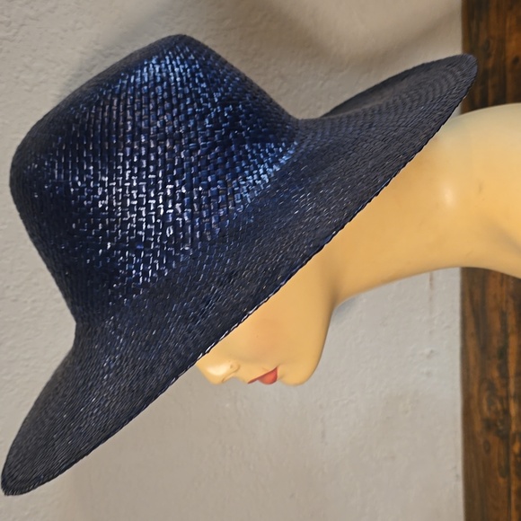 Vintage Midnight Blue Straw Hat - Picture 4 of 11